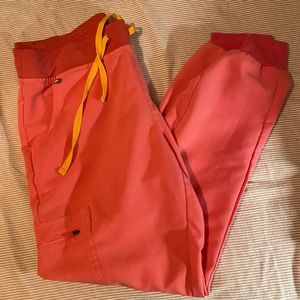 Figs Neon Pink Zamoras